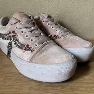 Vans Old Skool Platform Pink Velvet with Chain Shoes Size 7.5